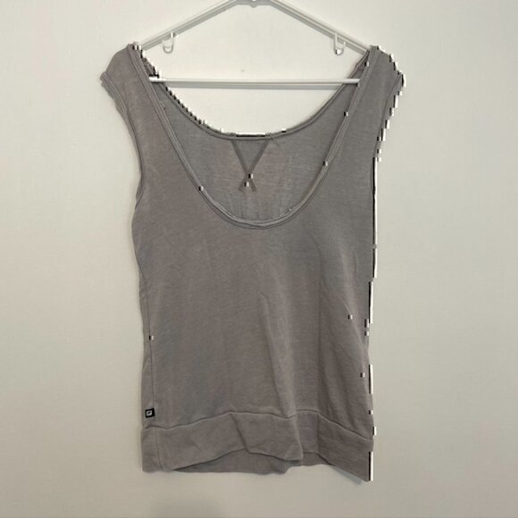 FABLETICS Tennyson Pullover Light Gray Scoop Neck Low Back French Terry Tank Top - Picture 8 of 10